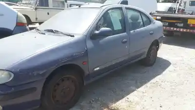 Scrapping Vehicle renault megane i classic (la0/1_) 1.9 dti (la1u) of the year 2001 powered f9q 744