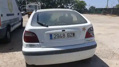 Scrapping Vehicle renault megane i (ba0/1_) 1.9 dti (ba1u) of the year 2002 powered f9q 744