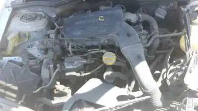 Scrapping Vehicle renault megane i (ba0/1_) 1.9 dti (ba1u) of the year 2002 powered f9q 744