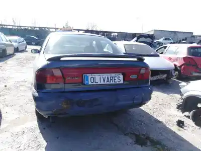 Sloopvoertuig ford mondeo i sedán (gbp) 1.8 td van het jaar 1993 aangedreven rfm