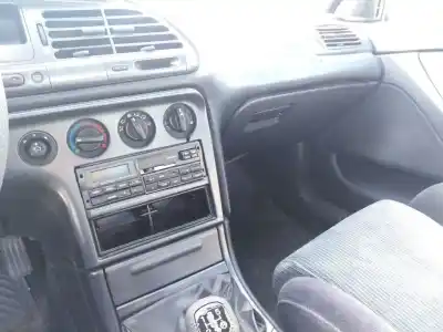 Sloopvoertuig ford mondeo i sedán (gbp) 1.8 td van het jaar 1993 aangedreven rfm