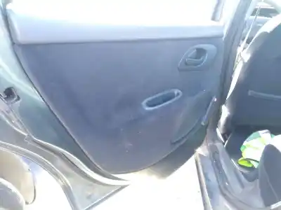 Sloopvoertuig ford mondeo i sedán (gbp) 1.8 td van het jaar 1993 aangedreven rfm