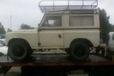 Veicolo di demolizione LAND ROVER 88 DIESEL  dell'anno 1970 alimentato DIESEL