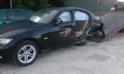 Veículo de Sucata bmw serie 3 berlina (e90) 320d do ano 2009 alimentado n47d20c