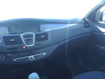 Veículo de Sucata renault laguna iii 5 puertas do ano 2008 alimentado k9k 37