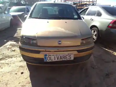 Hurda Aracı FIAT PUNTO BERLINA Yılın 2001 güçlü 188A4000