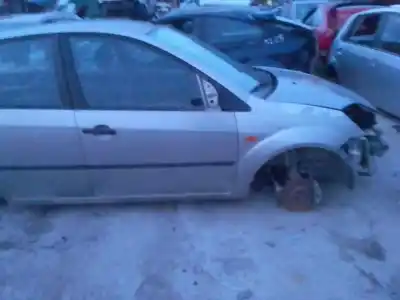 Veículo de Sucata ford fiesta (cbk) * do ano 2003 alimentado f6ja