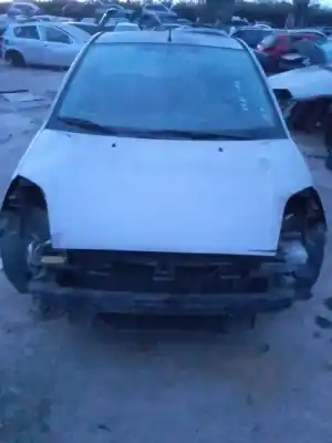 Veículo de Sucata ford fiesta (cbk) * do ano 2003 alimentado f6ja