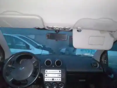 Veículo de Sucata ford fiesta (cbk) * do ano 2003 alimentado f6ja