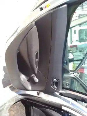 Veículo de Sucata peugeot 308 1.6 16v hdi fap do ano 2008 alimentado 9hx