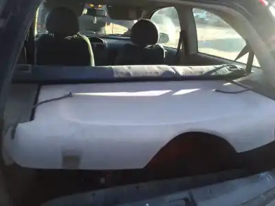 Здавання транспортного засобу opel corsa c corsa c року 2001 потужний z12xe