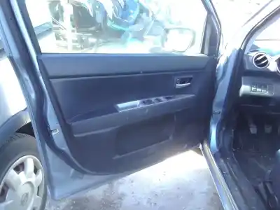 Veículo de Sucata mazda 2 berlina (dy) * do ano 2004 alimentado f6ja