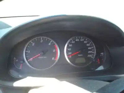 Veículo de Sucata mazda 2 berlina (dy) * do ano 2004 alimentado f6ja