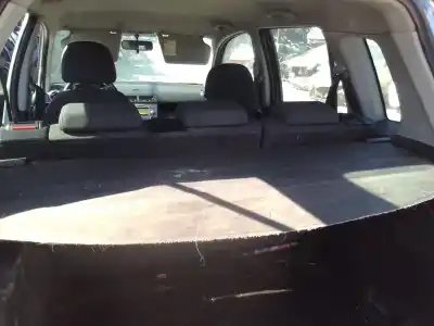 Veículo de Sucata mazda 2 berlina (dy) * do ano 2004 alimentado f6ja