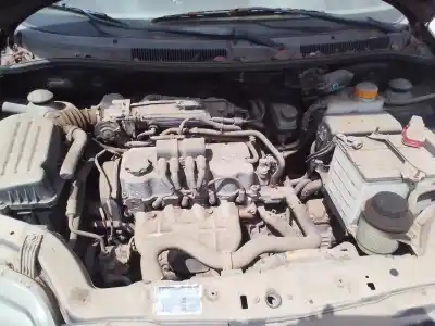 Veículo de Sucata daewoo kalos * do ano 2004 alimentado b12s1