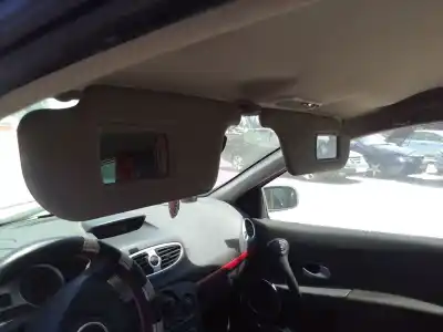 Scrapping Vehicle renault clio iii 2.0 16v of the year 2005 powered d4f