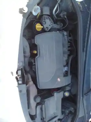 Scrapping Vehicle renault clio iii 2.0 16v of the year 2005 powered d4f