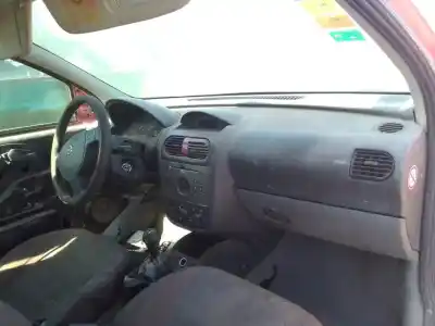 Scrapping Vehicle opel corsa c (x01) 1.7 dti (f08 f68) of the year 2001 powered y17dt