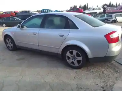 Veículo de Sucata audi a4 berlina (8e) * do ano 2000 alimentado bfc