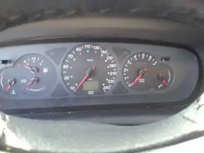 Veicolo di demolizione citroen c5 i (dc_) 2.0 hdi dell'anno 2001 alimentato rhs (dw10ated),rhz (dw10ated)