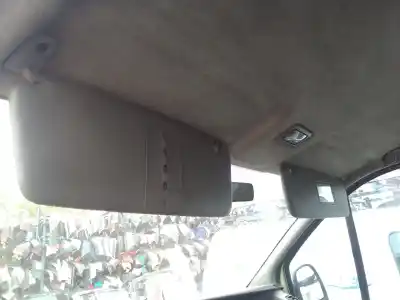 Здавання транспортного засобу nissan primastar autobús (x83) dci 100 року 2001 потужний f9q 760
