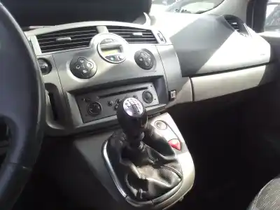Утилизация автомобиля RENAULT SCÉNIC II (JM0/1_) 1.5 DCI (JM1E, JM16) года 2006 питание K9K 732,K9K 734