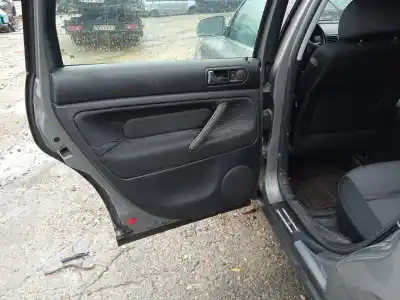 Veículo de Sucata volkswagen passat b5.5 variant (3b6) 1.9 tdi do ano 2003 alimentado avf