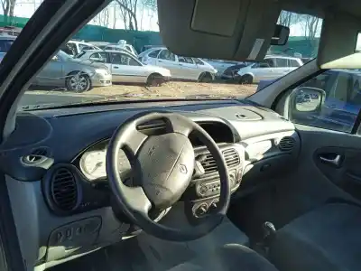 Здавання транспортного засобу renault                                            scénic i monospace (ja0/1_, fa0_)                                                                                                                                                                                                                          1.9 dci rx4                                                                                                                                                                                                                                                року 2003 потужний f9q 740