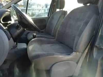 Здавання транспортного засобу renault                                            scénic i monospace (ja0/1_, fa0_)                                                                                                                                                                                                                          1.9 dci rx4                                                                                                                                                                                                                                                року 2003 потужний f9q 740