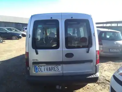 Veicolo di demolizione opel combo corsa c dell'anno 2002 alimentato y17dtl Veicolo di demolizione opel combo corsa c dell'anno 2002 alimentato y17dtl