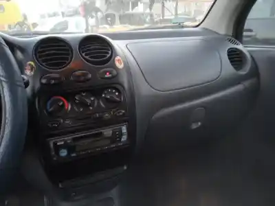 Veículo de Sucata daewoo                                             matiz (m100, m150)                                                                                                                                                                                                                                         0.8                                                                                                                                                                                                                                                        do ano 2002 alimentado f8cv