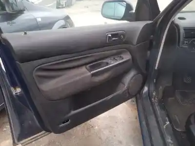 Veículo de Sucata volkswagen golf iv (1j1) 1.6 do ano 1999 alimentado aeh,akl,apf