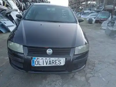 Veículo de Sucata fiat stilo (192_) 1.4 16v (192axh1b, 192bxh1b) do ano 2004 alimentado 843 a1.000