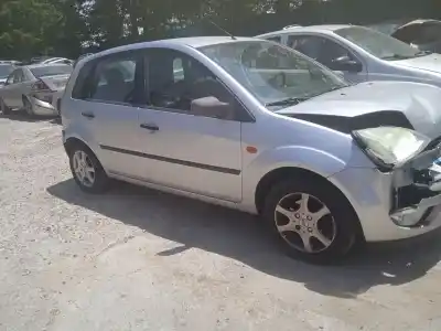 Sloopvoertuig ford fiesta v (jh_, jd_) 1.4 16v van het jaar 2003 aangedreven fxja,fxjb