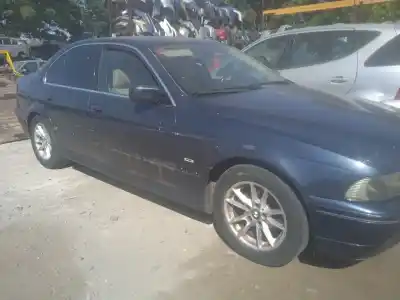 Veículo de Sucata bmw 5 (e39) 520 i do ano 2002 alimentado m54 b22 (226s1)