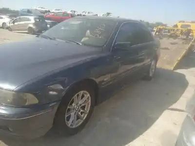 Veículo de Sucata bmw 5 (e39) 520 i do ano 2002 alimentado m54 b22 (226s1)