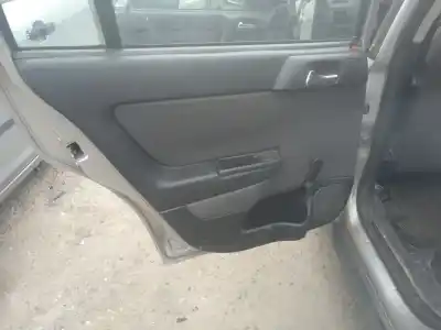 Sloopvoertuig opel astra g fastback (t98) 1.6 16v (f08, f48) van het jaar 2004 aangedreven x 16 xel,z 16 xe