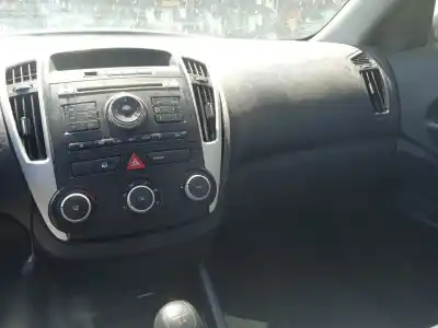 Здавання транспортного засобу kia cee'd fastback (ed) 1.4 cvvt року 2010 потужний g4fa