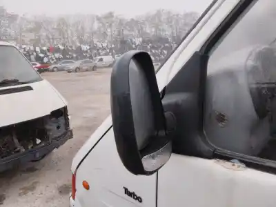 Verschrottungsfahrzeug ford transit furgón (e_ _) 2.5 tdi (eal, eas) des jahres 1997 angetrieben d-4eb