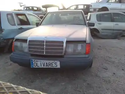 Здавання транспортного засобу MERCEDES CLASE E (W124) BERLINA  року 1985 потужний 102982