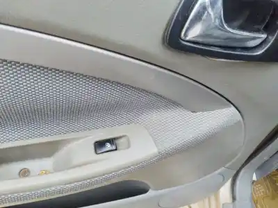 Veículo de Sucata chevrolet lacetti (j200) 1.6 do ano 2006 alimentado l44(96cul4),lxt