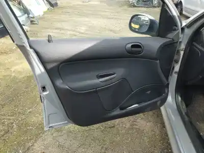 Vehicul casat peugeot 206 fastback (2a/c) 1.4 hdi eco 70 al anului 2005 alimentat 8hx (dv4td),8hz (dv4td)