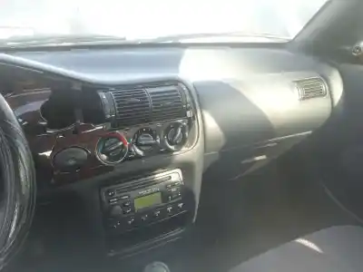 Veículo de Sucata ford escort vi (gal, aal, abl) 1.6 16v do ano 1997 alimentado l1h