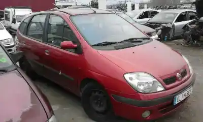 Scrapping Vehicle renault scénic i monospace (ja0/1_, fa0_) 1.9 dti (ja1u) of the year 2003 powered f9q744