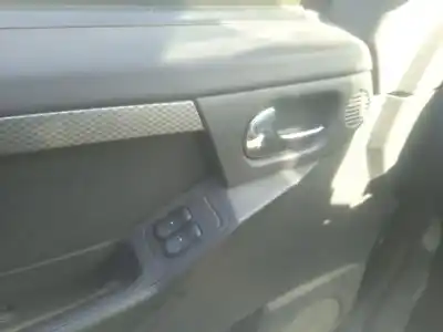 Veicolo di demolizione opel                                               meriva a monospace (x03)                                                                                                                                                                                                                                   1.6 (e75)                                                                                                                                                                                                                                                  dell'anno 2009 alimentato z 16 xep