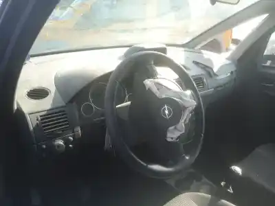 Veicolo di demolizione opel                                               meriva a monospace (x03)                                                                                                                                                                                                                                   1.6 (e75)                                                                                                                                                                                                                                                  dell'anno 2009 alimentato z 16 xep