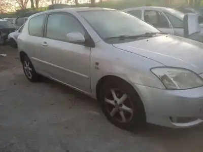 Veículo de Sucata toyota corolla (_e12_) 2.0 d-4d (cde120_) do ano 2002 alimentado 1cd-ftv