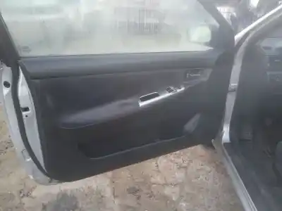 Veículo de Sucata toyota corolla (_e12_) 2.0 d-4d (cde120_) do ano 2002 alimentado 1cd-ftv