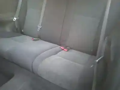 Veículo de Sucata toyota corolla (_e12_) 2.0 d-4d (cde120_) do ano 2002 alimentado 1cd-ftv