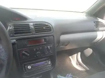 Scrapping Vehicle peugeot 406 break (8e/f) 2.0 hdi 110 of the year 2000 powered rhz (dw10ated)